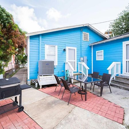 Bright Galveston Bungalow Half Mi To Pleasure Pier Exteriér fotografie