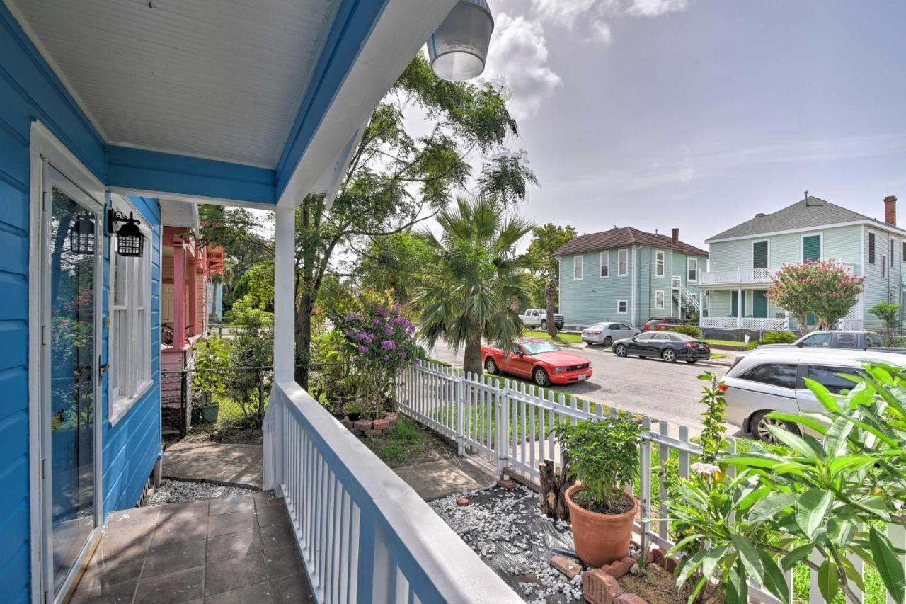 Bright Galveston Bungalow Half Mi To Pleasure Pier Exteriér fotografie