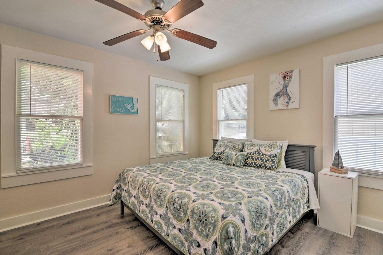 Bright Galveston Bungalow Half Mi To Pleasure Pier Exteriér fotografie